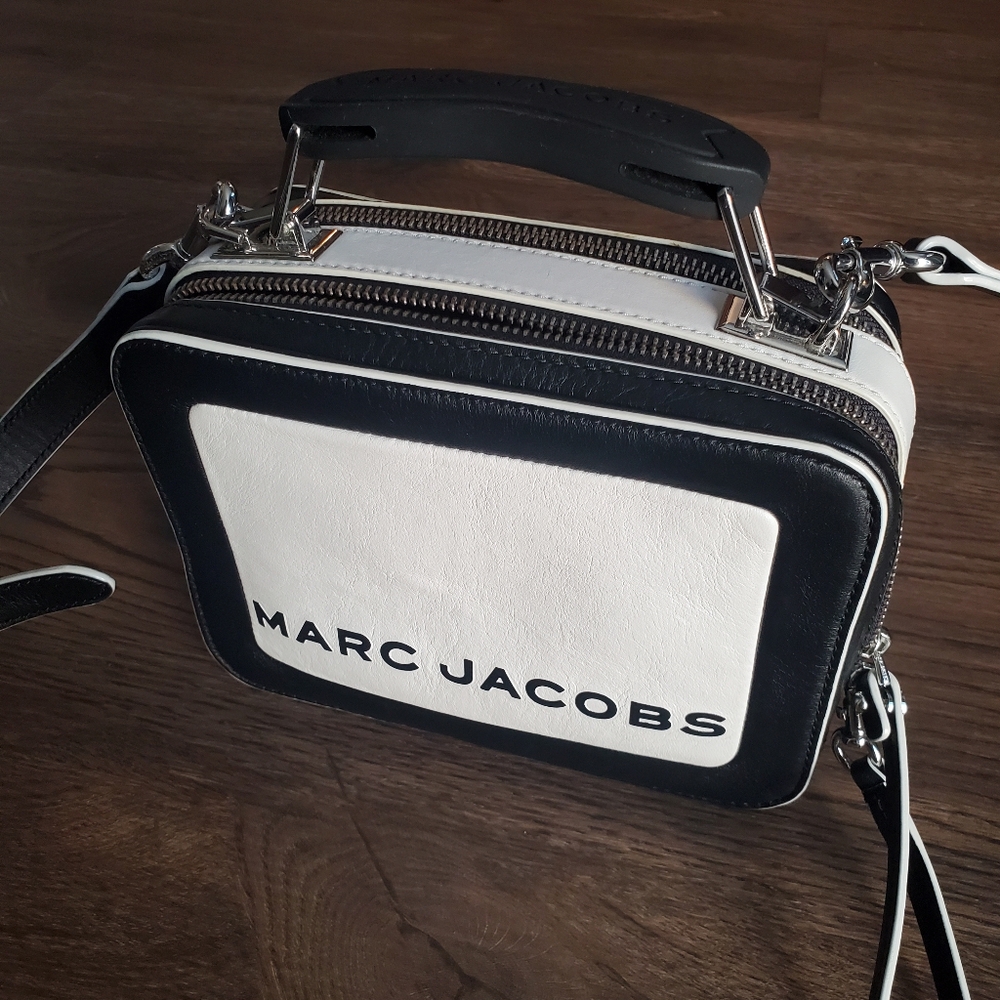Marc Jacobs The Box Handbag